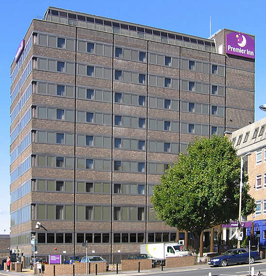 Brentwood House Premier Inn